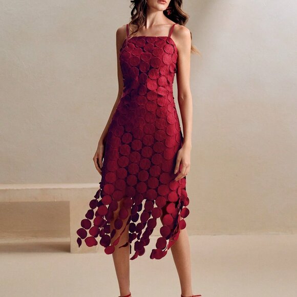 Burgundy Elegant Women's Knitted Sling Soluble Lace Short Dress - Picture 3 of 6